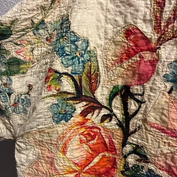 Magnolia Pearl Cream Floral Kimono - Picture 6 of 15